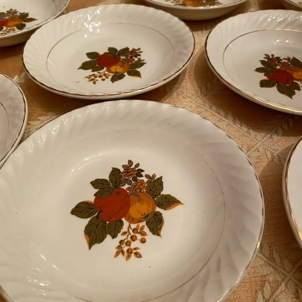 Wedgwood English Harvest Bowl set of 8